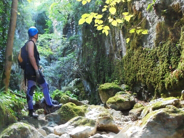 Descenso Del Barranco Diablozulo Navarra